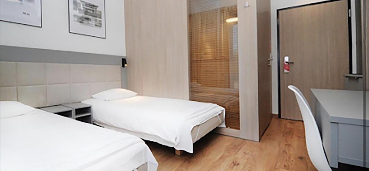 404 Rooms Wolska Apartament Warsaw Ngoại thất bức ảnh